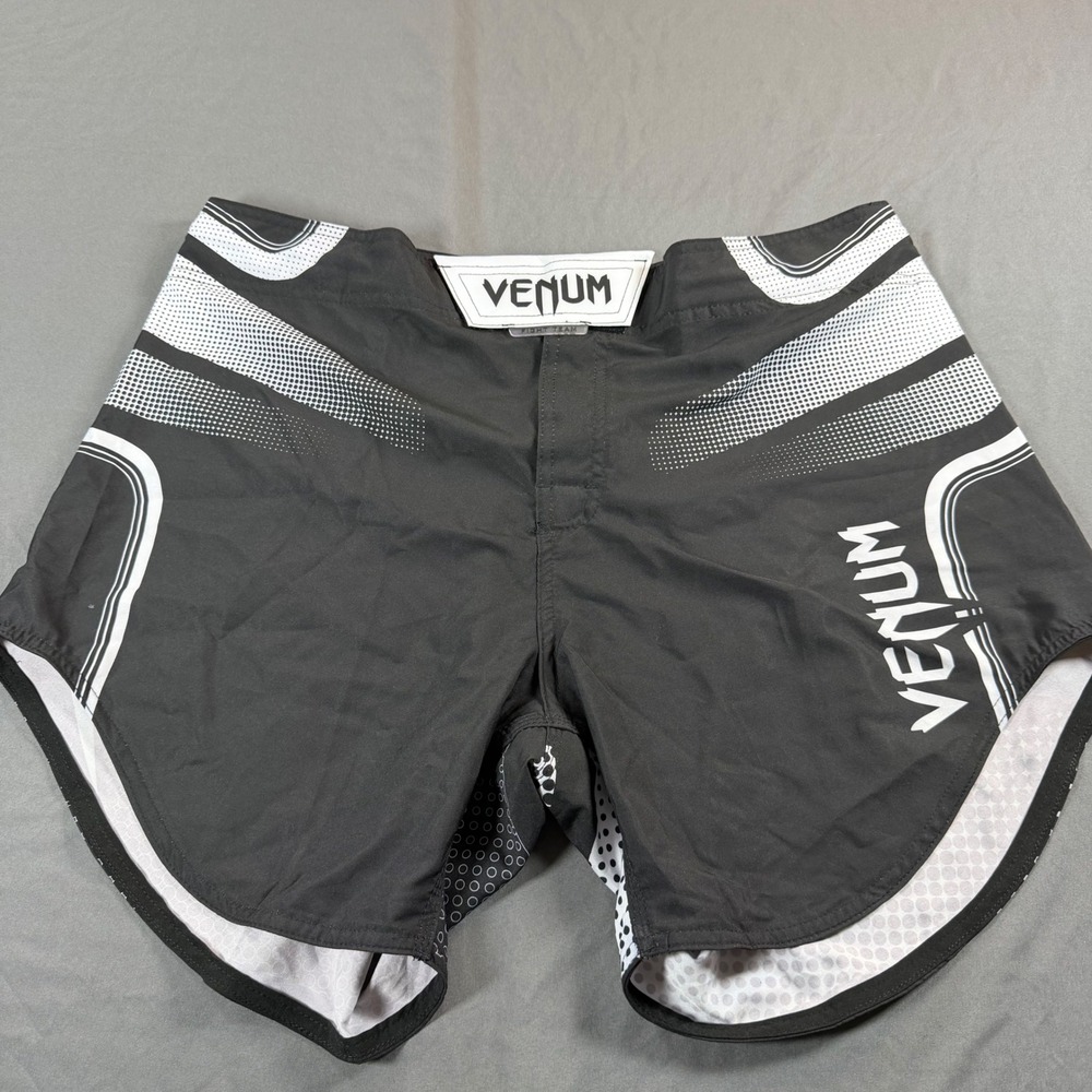 Venum Fight Team MMA Shorts Mens XL Black White Combat Training Trunks
